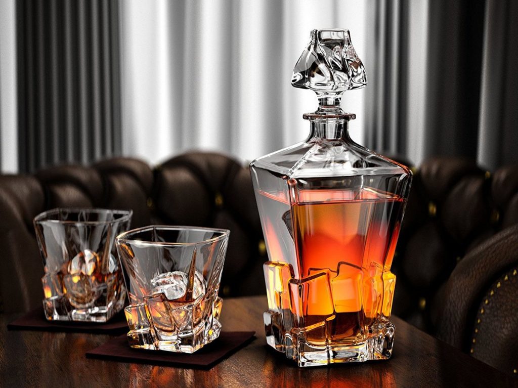 What is the difference between single malt and blended whiskey